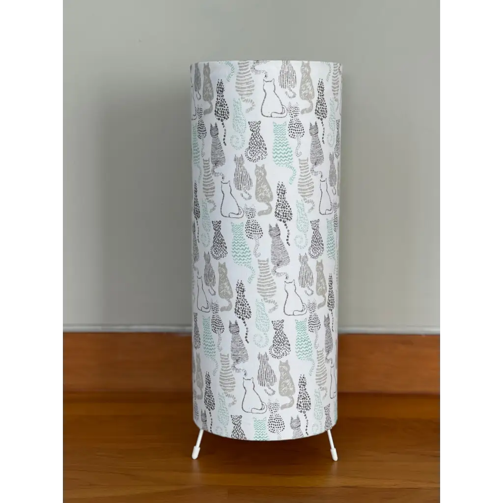 table lamp Singapore with fabric cat design