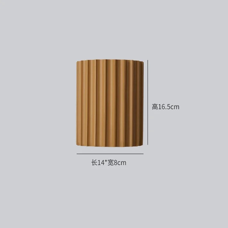 Nordic Modern Resin Wall Lamp